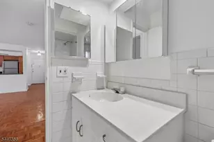 135-167 S Maple Ave, Ridgewood, NJ 07450 - Photo 32