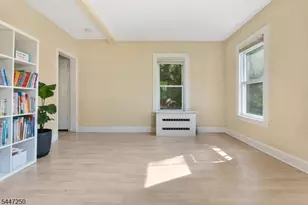 12 Dey St, Montclair, NJ 07042 - Photo 6