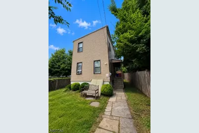 12 Dey St, Montclair, NJ 07042 - Photo 1
