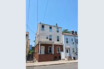 176 Beech St, Paterson, NJ 07501 - Photo 2