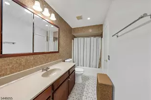 668 Jackson Ave, Roselle, NJ 07203 - Photo 14