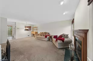668 Jackson Ave, Roselle, NJ 07203 - Photo 6