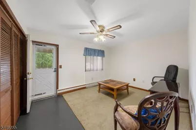 668 Jackson Ave, Roselle, NJ 07203 - Photo 18