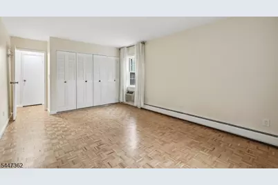 135-167 S Maple Ave #143B, Ridgewood, NJ 07450 - Photo 24