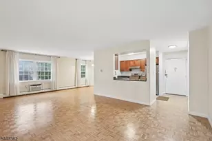 135-167 S Maple Ave, Ridgewood, NJ 07450 - Photo 6