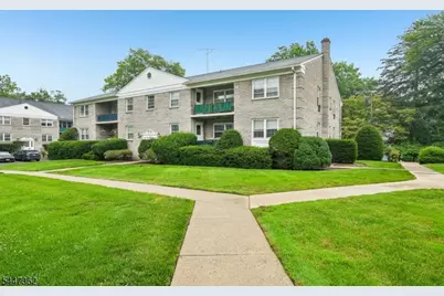 135-167 S Maple Ave #143B, Ridgewood, NJ 07450 - Photo 2