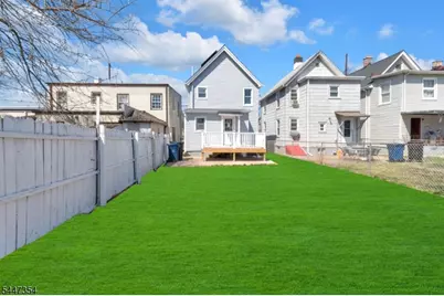 829 S 2nd St, Plainfield, NJ 07063 - Photo 24