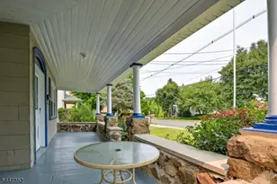 127 Main St, Readington, NJ 08889 - Photo 2