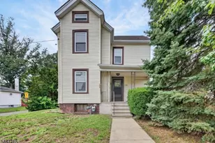 126 Cedar St, South Bound Brook Boro, NJ 08880 - Photo 2