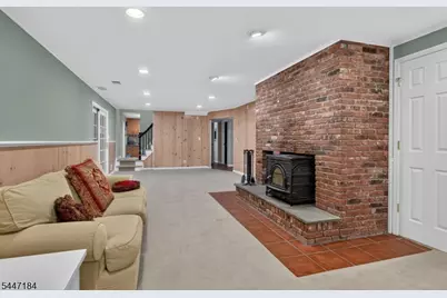 10 Berkshire Dr, Warren Township, NJ 07059 - Photo 16