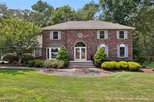 25 Bedminster Rd, Randolph Township, NJ 07869 - Photo 2