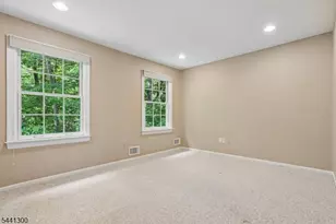25 Bedminster Rd, Randolph Township, NJ 07869 - Photo 32