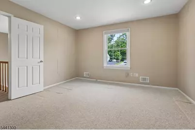 25 Bedminster Rd, Randolph Township, NJ 07869 - Photo 24