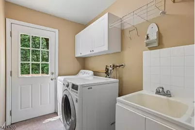 25 Bedminster Rd, Randolph Township, NJ 07869 - Photo 22