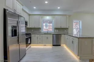 59 Sunset Ave, Newark, NJ 07106 - Photo 6