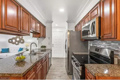 12 Norwich Pl #12, Franklin Township, NJ 08873 - Photo 10