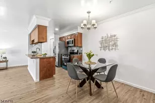 12 Norwich Pl, Franklin Township, NJ 08873 - Photo 12