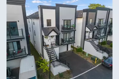751 Seaport Dr #2, Elizabeth, NJ 07201 - Photo 26
