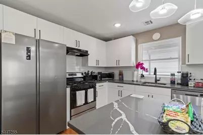 751 Seaport Dr #2, Elizabeth, NJ 07201 - Photo 20