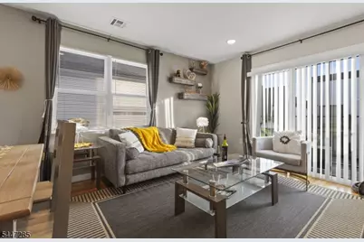 751 Seaport Dr #2, Elizabeth, NJ 07201 - Photo 14