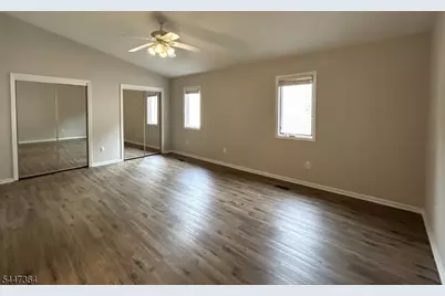 5 Elm Ter, Raritan Township, NJ 08822 - Photo 14