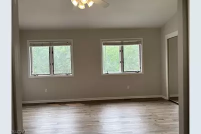 5 Elm Ter, Raritan Township, NJ 08822 - Photo 18