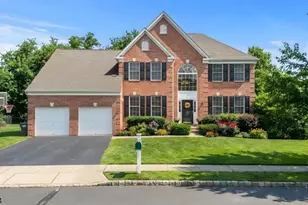 26 Rouser Way, Hillsborough Township, NJ 08844 - Photo 2