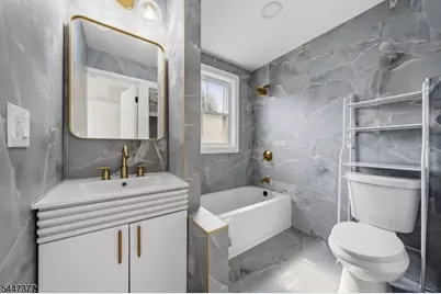 536 Spruce Ave, Garwood, NJ 07027 - Photo 14