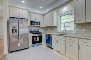 68 Lindsley Ave, Newark, NJ 07106 - Photo 6