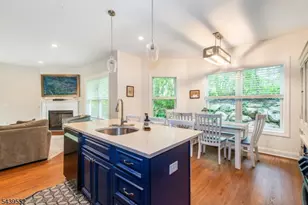 18 Post Oak Ct, Hardyston Township, NJ 07419 - Photo 10