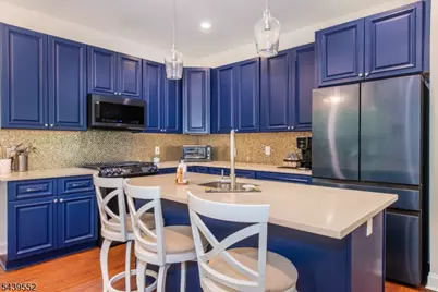 18 Post Oak Ct, Hardyston Township, NJ 07419 - Photo 8