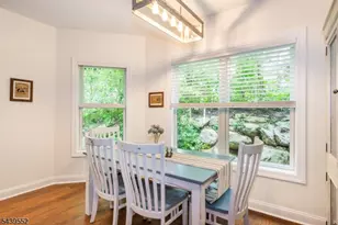 18 Post Oak Ct, Hardyston Township, NJ 07419 - Photo 12