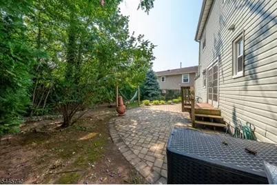419 Edgewood Rd #1, Linden, NJ 07036 - Photo 22