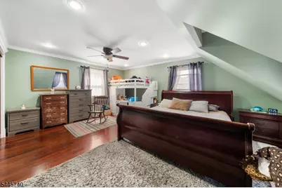 419 Edgewood Rd #1, Linden, NJ 07036 - Photo 2