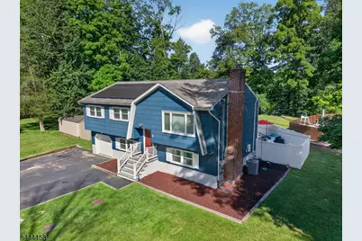 2 Vivian Plz, Andover Township, NJ 07860 - Photo 26