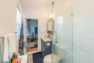 378 Claremont Ave, Montclair, NJ 07042 - Photo 20
