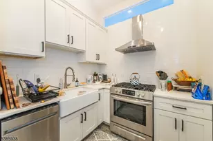 378 Claremont Ave, Montclair, NJ 07042 - Photo 6
