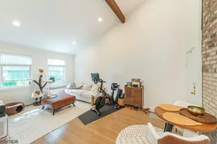 378 Claremont Ave, Montclair, NJ 07042 - Photo 2