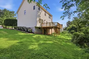 151 Brandon Ct, Branchburg Township, NJ 08853 - Photo 32