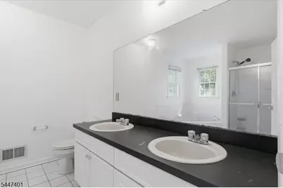 151 Brandon Ct, Branchburg Township, NJ 08853 - Photo 22
