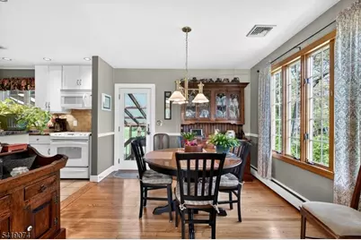 18 Hillcrest Dr, Bloomingdale, NJ 07403 - Photo 16