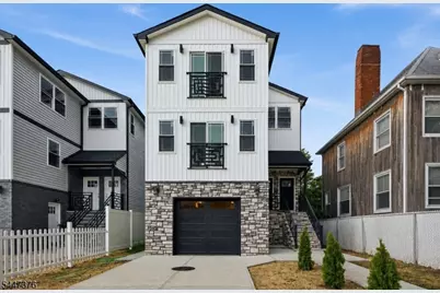 219 S Burnett St, East Orange, NJ 07018 - Photo 2