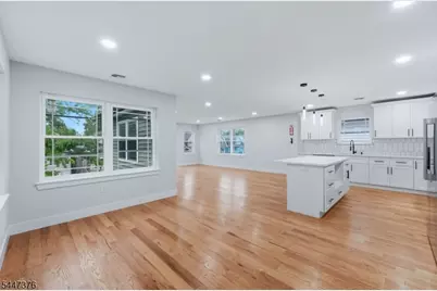 219 S Burnett St, East Orange, NJ 07018 - Photo 10