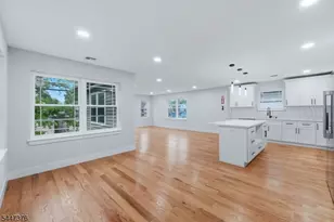 219 S Burnett St, East Orange, NJ 07018 - Photo 10