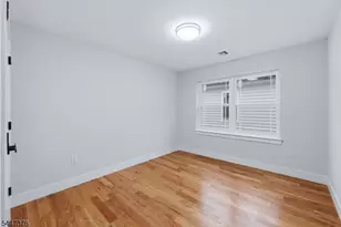 219 S Burnett St, East Orange, NJ 07018 - Photo 16