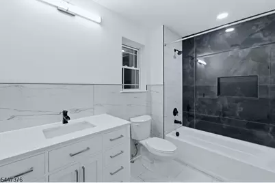 219 S Burnett St, East Orange, NJ 07018 - Photo 30