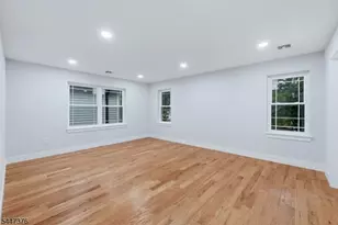 219 S Burnett St, East Orange, NJ 07018 - Photo 14