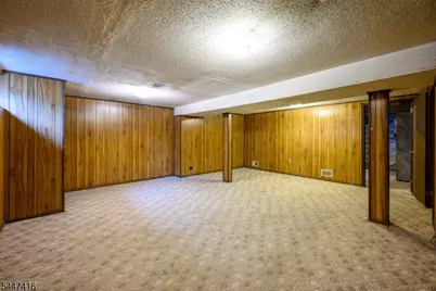 906 Robin Rd, Hillsborough Township, NJ 08844 - Photo 10