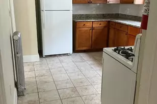 66 Poe Ave, Newark, NJ 07106 - Photo 4