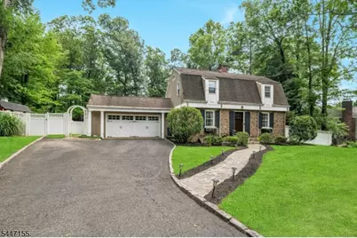 2640 Crest Ln, Scotch Plains Township, NJ 07076 - Photo 46